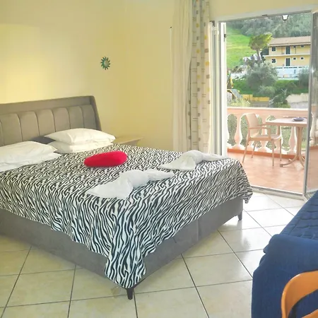 House Letta In Agios Gordios In A Very Quiet Location Appartamento