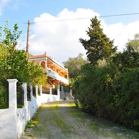 House Letta In Agios Gordios In A Very Quiet Location *